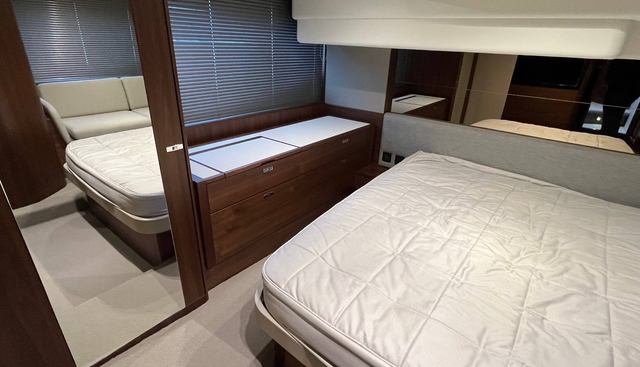 noname yacht for sale 33