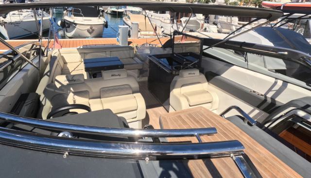 One More yacht for sale 19