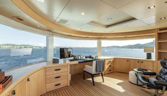 BELONGERS yacht for sale 45