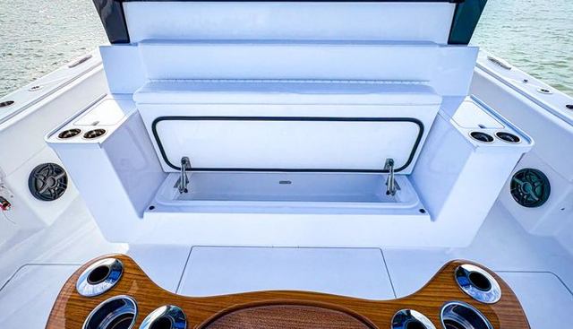 DEALER DEMO yacht for sale 17