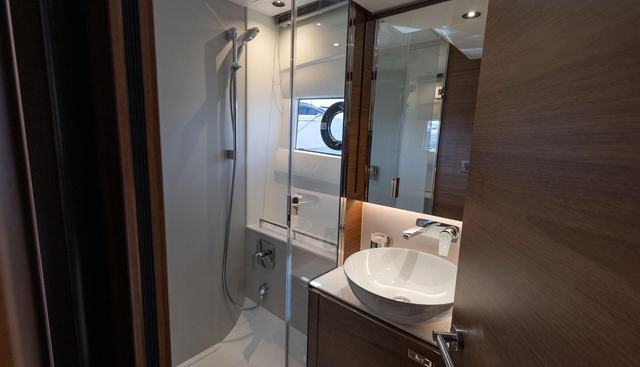 Pristine Princess yacht for sale 39