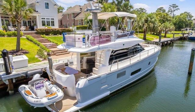 TANGERINE MOON yacht for sale 5