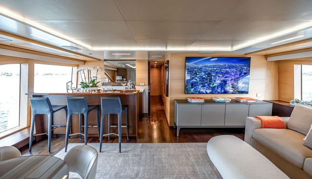 PATIENCE yacht for sale 32