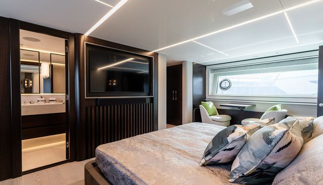 9362590 yacht for sale 40