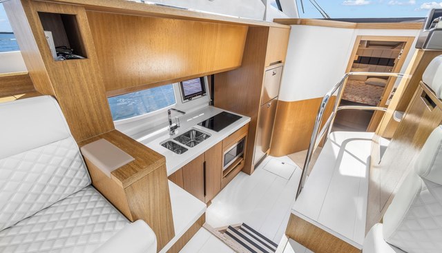 noname yacht for sale 12