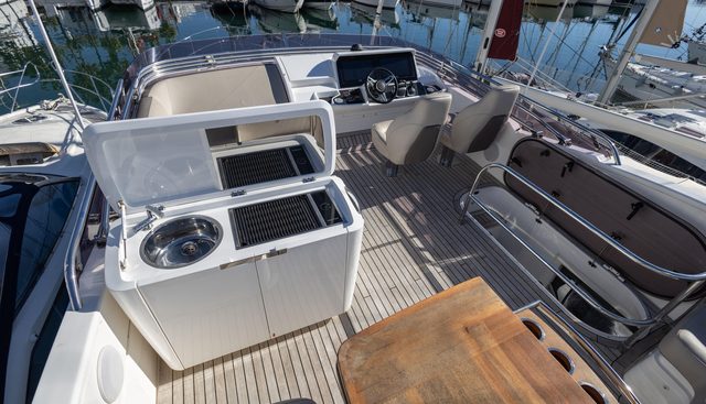noname yacht for sale 27