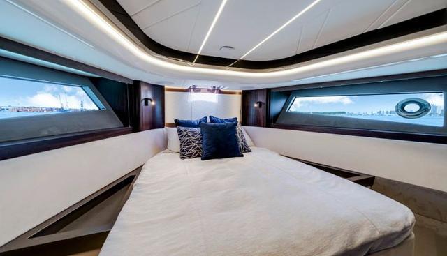 Fin yacht for sale 65