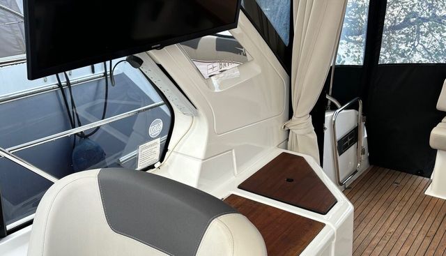 Dignity yacht for sale 17