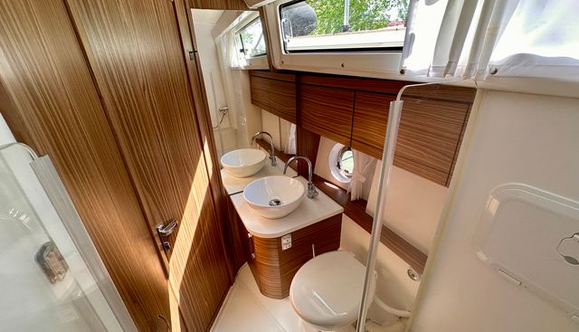 noname yacht for sale 28