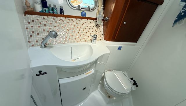 Hermit of Hythe yacht for sale 14
