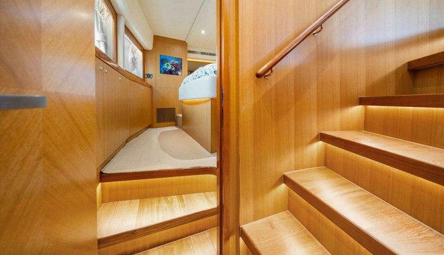 MAGIC yacht for sale 27