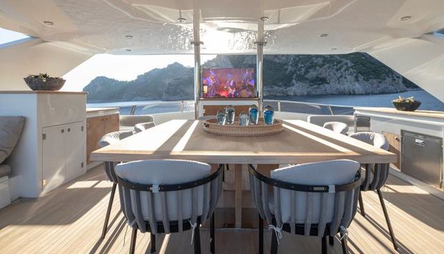 Q.m. yacht for sale 42