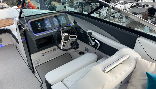PALMA BOAT SHOW 2026 DISCOUNT - NEW: Regal LS6 - SAFE OVER 44.000€ yacht for sale 9