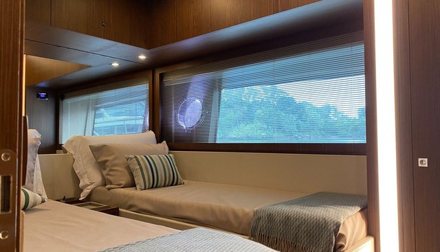 Evenflow yacht for sale 25