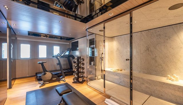 VIRTUOSITY yacht for sale 37