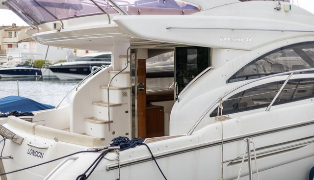 Krisal VII yacht for sale 33