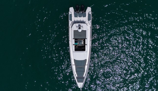 BLUTO yacht for sale 13