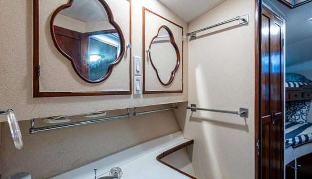 ABLE HAND yacht for sale 32