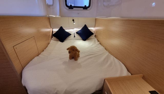 Mac II yacht for sale 17