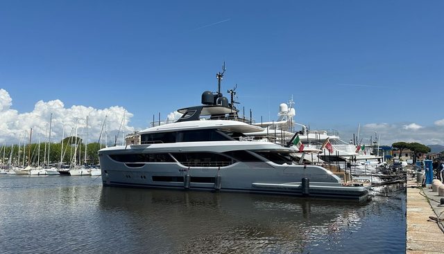 OASIS 34M BO212 yacht for sale 3