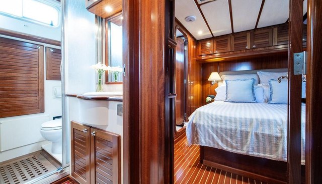 NIU TRANQUIL yacht for sale 447