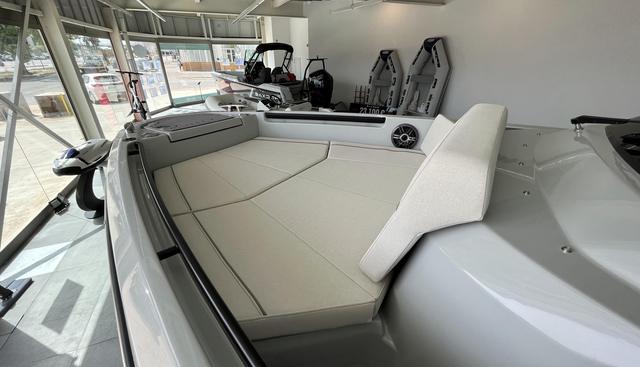 noname yacht for sale 4