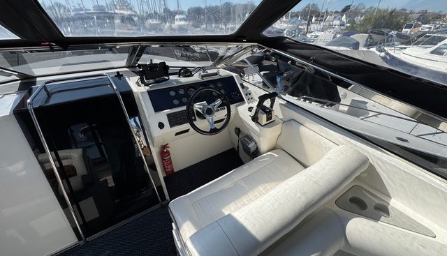 Southern Comfort yacht for sale 12