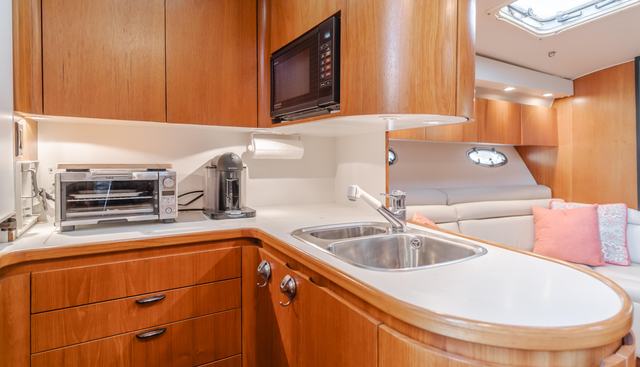 MISS MICHELLE yacht for sale 29