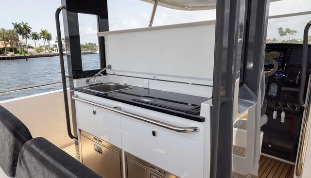 noname yacht for sale 84