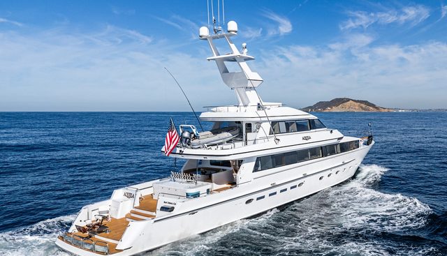 Aquila yacht for sale 5