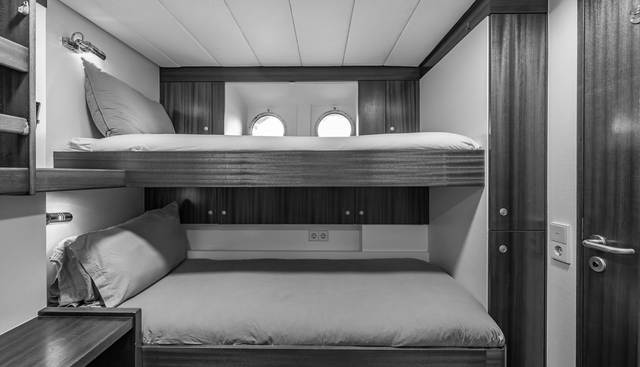 BRAVADO yacht for sale 33