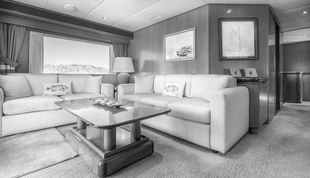 ALCOR yacht for sale 14