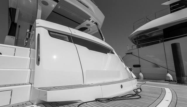3042568 yacht for sale 20