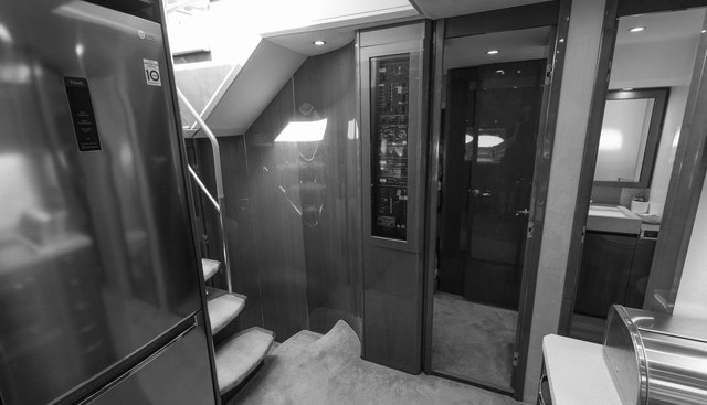 Cappuccino II yacht for sale 30