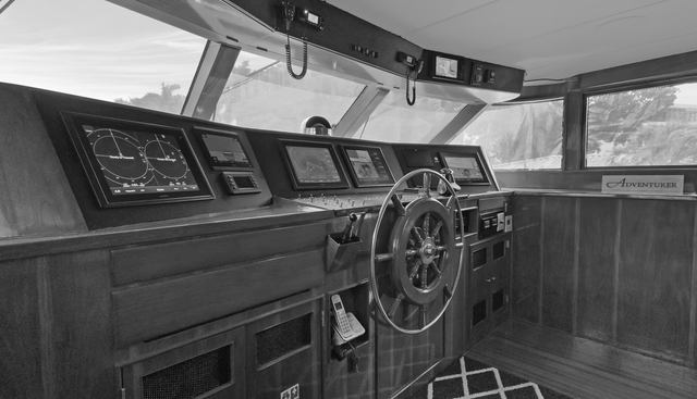 ADVENTURER yacht for sale 40