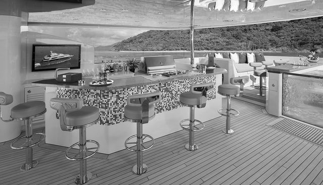 MUCHOS MAS yacht for sale 3