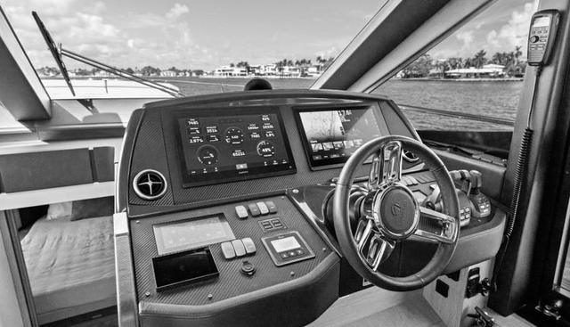 EMERALD yacht for sale 30