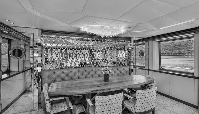 ZULU yacht for sale 12