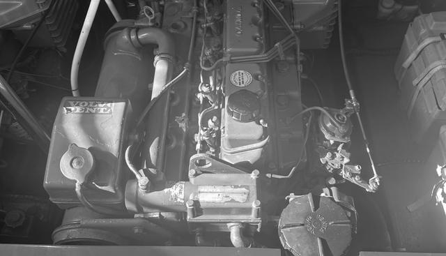 Locomotion yacht for sale 28