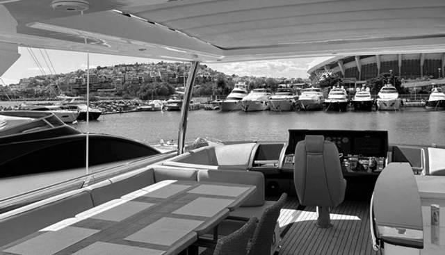 LARIMAR II yacht for sale 4