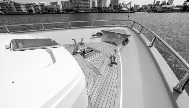 Sea Metri V yacht for sale 9