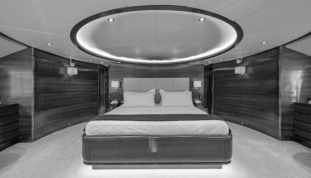 SEASCAPE V yacht for sale 38