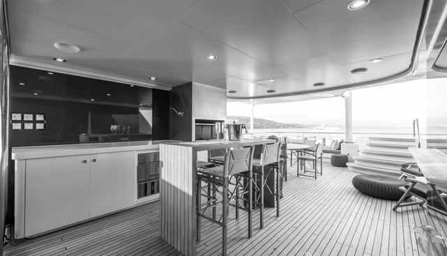 BRAVADO yacht for sale 43