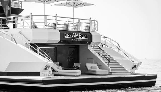 DREAMBOAT 1 yacht for sale 35