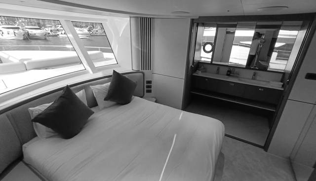 PRINCESS X80 yacht for sale 27