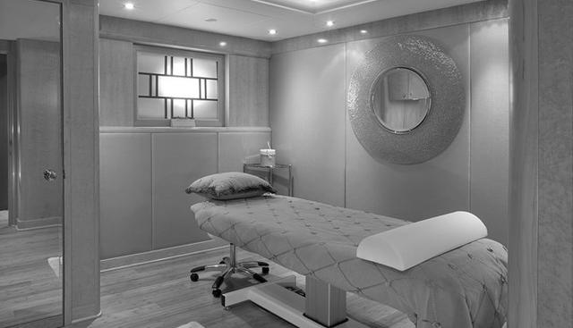 ATTESSA IV yacht for sale 20