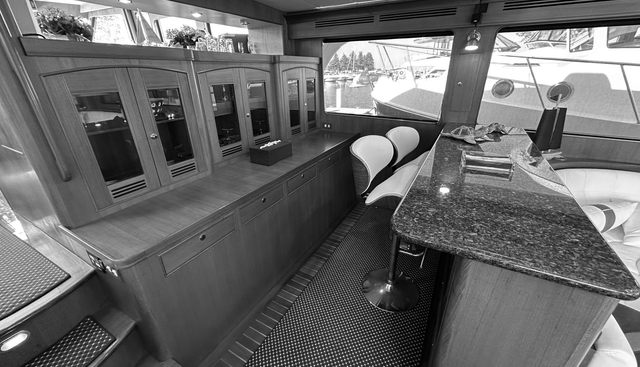 MISS STEPHANIE yacht for sale 8