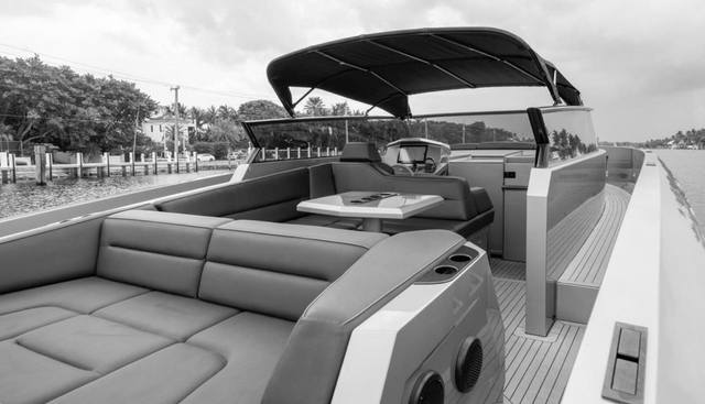 noname yacht for sale 37