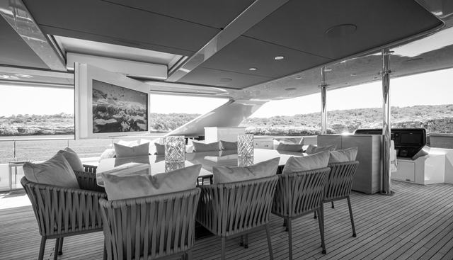 37XP-17 yacht for sale 10