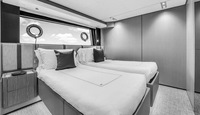 AURORA yacht for sale 37